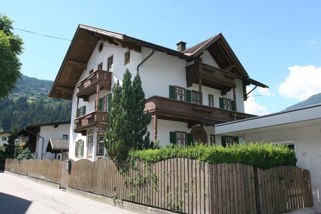Zillertal Apartments Zell am Ziller Chambre photo